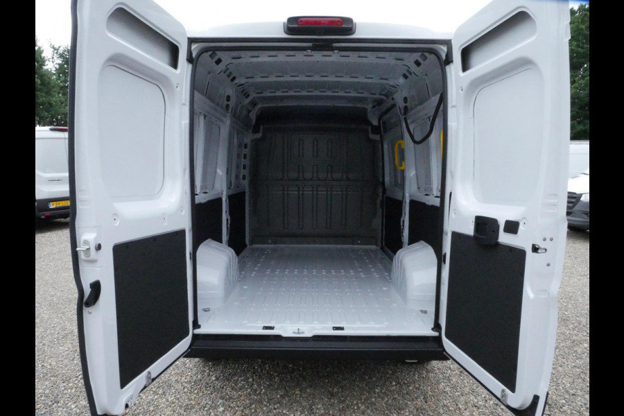 Opel Movano 2.2D 140PK, L2H2, 3.5t, Airco, Automaat, 04 stuks direct uit voorraad leverbaar, Nieuw BPM vrij