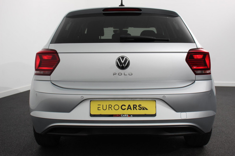 Volkswagen Polo 1.0 TSI 110pk Highline | Navigatie | Apple Carplay/Android Auto | Parkeersensoren | Adaptive cruise control | Stoelverwarming | Getinte ramen | Climatronic