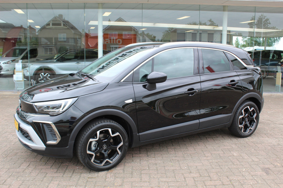 Opel Crossland 1.2 110 pk Turbo Elegance , Mooie hoge zit Climate control , Cruise control , AGR stoelen voor , Camera Navigatie , LM velgen , Parkeersensoren V+A