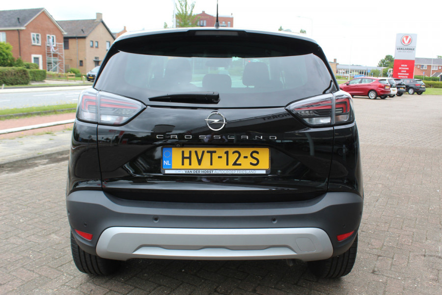 Opel Crossland 1.2 110 pk Turbo Elegance , Mooie hoge zit Climate control , Cruise control , AGR stoelen voor , Camera Navigatie , LM velgen , Parkeersensoren V+A