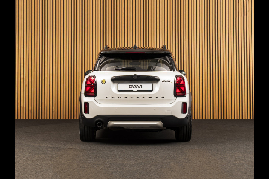 MINI Countryman 2.0 Cooper SE ALL4 Classic PANO-H/K-LEDER-HUD-18"
