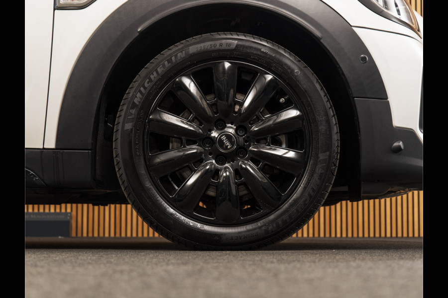 MINI Countryman 2.0 Cooper SE ALL4 Classic PANO-H/K-LEDER-HUD-18"