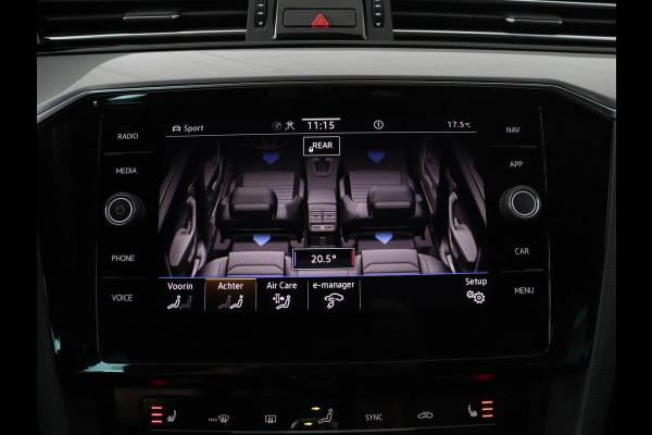 Volkswagen Passat 1.4 TSI PHEV GTE | Leder | Stoelverwarming | 360 camera | Matrix LED | Trekhaak | Carplay | Massage | Navigatie | Adaptive cruise | Achterbankverwarming