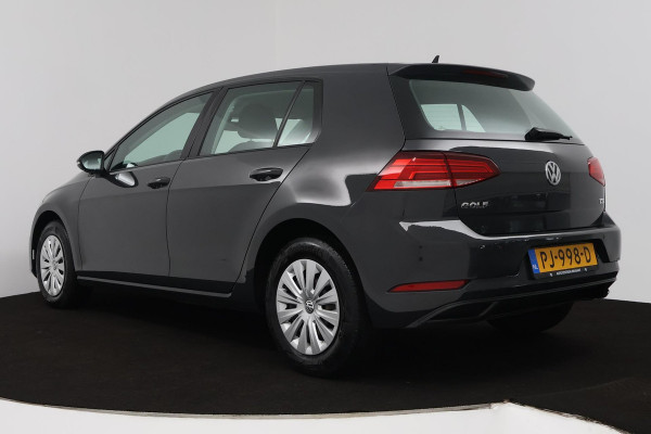 Volkswagen Golf 1.0 TSI Comfortline (PARKEERSENSOREN, CRUISE CONTROL, NAVIGATIE, CARPLAY, NL-AUTO)