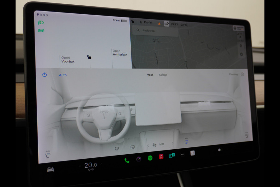 Tesla Model 3 RWD SR+ 60kWh 325PK FSD 3-Computer 18" AutoPilot Leder PanoDak Adaptive-Cruise Lmv Camera's Elektr.-Stuur+Stoelen+Spiegels+Geheu Navi LED Comfortstoelen ACC DAB Voorverwarmen interieur via App Keyless via Telefoonsleutel One-Pedal-Drive Origineel Nederlandse auto tot 11kw laden thuis! 1.584kg licht! Accu Garantie tot 31-03-2028/160.000km