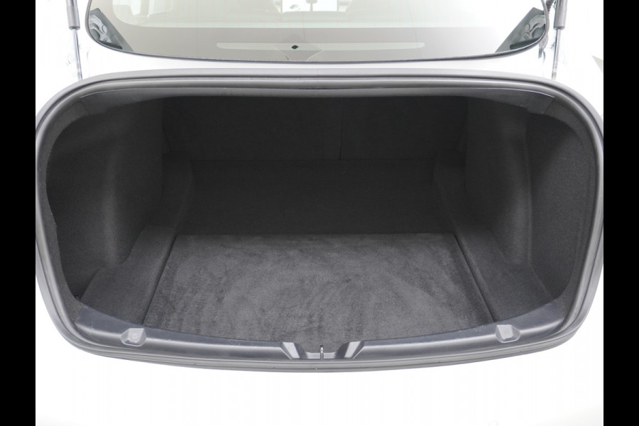 Tesla Model 3 RWD SR+ 60kWh 325PK FSD 3-Computer 18" AutoPilot Leder PanoDak Adaptive-Cruise Lmv Camera's Elektr.-Stuur+Stoelen+Spiegels+Geheu Navi LED Comfortstoelen ACC DAB Voorverwarmen interieur via App Keyless via Telefoonsleutel One-Pedal-Drive Origineel Nederlandse auto tot 11kw laden thuis! 1.584kg licht! Accu Garantie tot 31-03-2028/160.000km