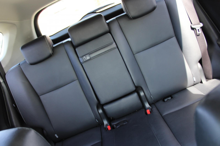 Toyota RAV4 2.5 Hybrid Executive LEDER RONDOM CAMERA NAVI MULTIMEDIA SENSOREN
