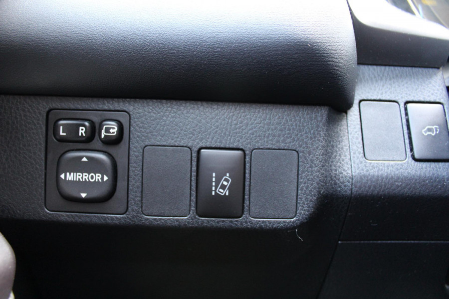 Toyota RAV4 2.5 Hybrid Executive LEDER RONDOM CAMERA NAVI MULTIMEDIA SENSOREN