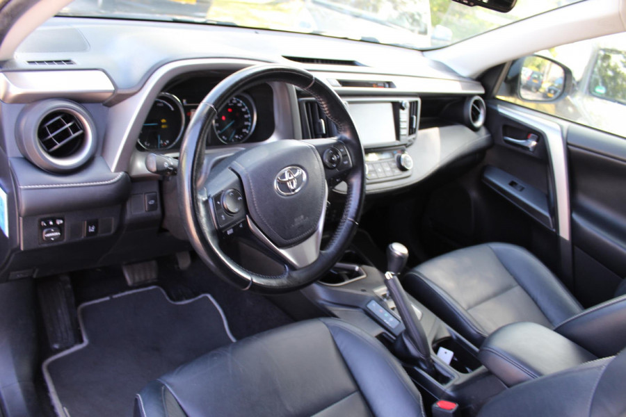 Toyota RAV4 2.5 Hybrid Executive LEDER RONDOM CAMERA NAVI MULTIMEDIA SENSOREN