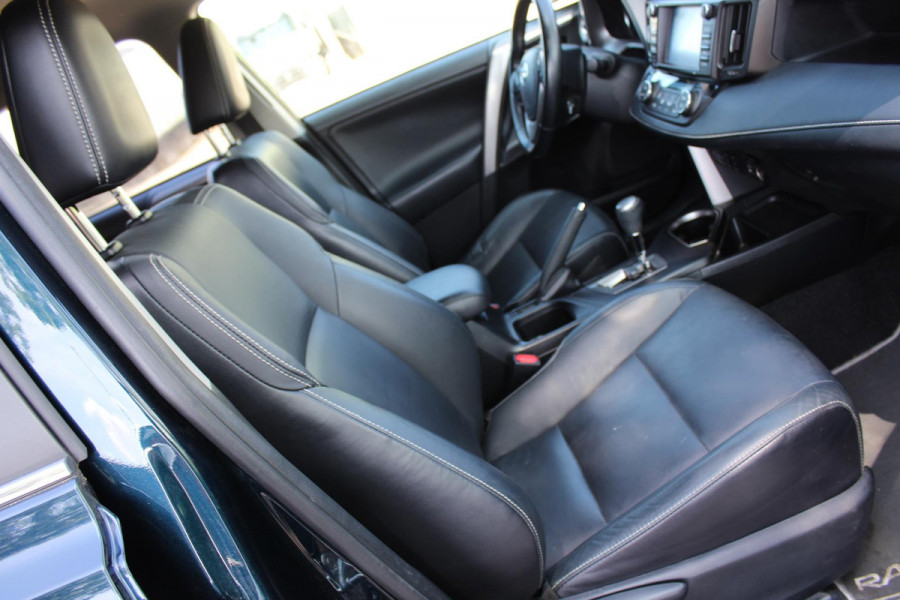 Toyota RAV4 2.5 Hybrid Executive LEDER RONDOM CAMERA NAVI MULTIMEDIA SENSOREN