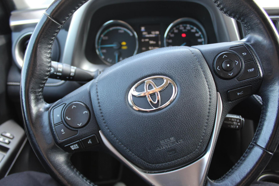 Toyota RAV4 2.5 Hybrid Executive LEDER RONDOM CAMERA NAVI MULTIMEDIA SENSOREN