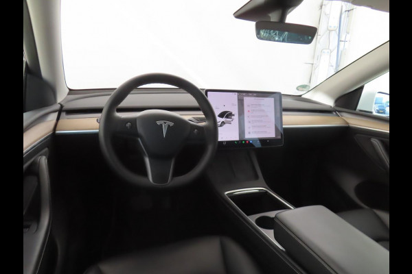 Tesla Model Y Long Range AWD 75 kWh | Trekhaak | Full Autopilot | Stoel+Stuurverwarming
