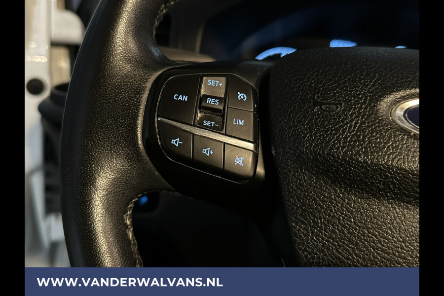 Ford Transit Custom 2.0 TDCI L2H1 Euro6 Airco | Navigatie | Camera | Stoelverwarming | 2800kg trekvermogen cruisecontrol, parkeersensoren, LED, bijrijdersbank, verwarmde voorruit