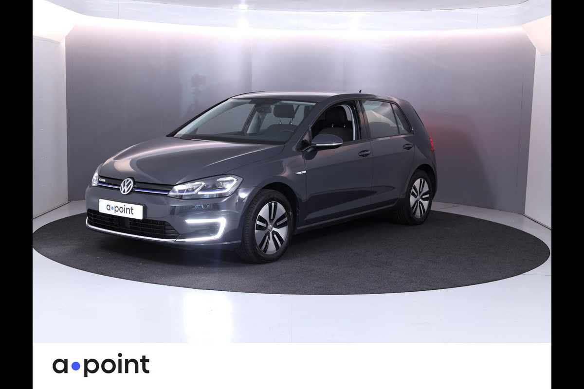 Volkswagen e-Golf E-DITION 136 pk | Navigatie | Parkeersensoren | Apple Carplay/Android Auto | Adaptieve cruise control | LED koplampen |