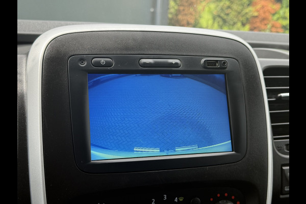 Renault Trafic 2.0 dCi 145 PK / L1H2 / ALUCA INRICHTING / TREKHAAK / AIRCO / CRUISE / CAMERA / LED
