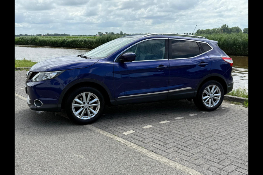 Nissan QASHQAI 1.2 Business Edition / panorama / leer / navi / clima
