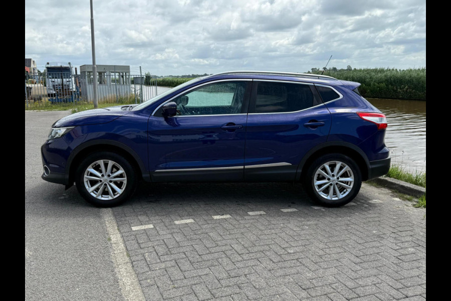 Nissan QASHQAI 1.2 Business Edition / panorama / leer / navi / clima