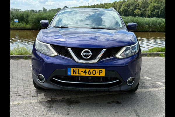 Nissan QASHQAI 1.2 Business Edition / panorama / leer / navi / clima
