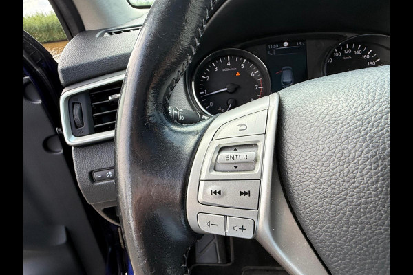 Nissan QASHQAI 1.2 Business Edition / panorama / leer / navi / clima