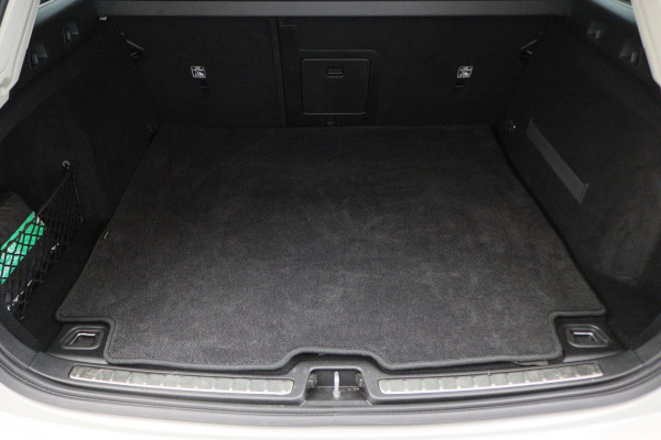 Volvo V60 2.0 T4 Momentum Pro