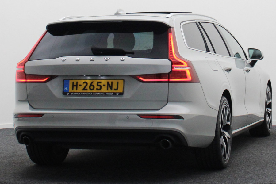 Volvo V60 2.0 T4 Momentum Pro