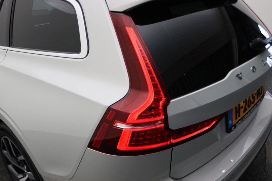 Volvo V60 2.0 T4 Momentum Pro