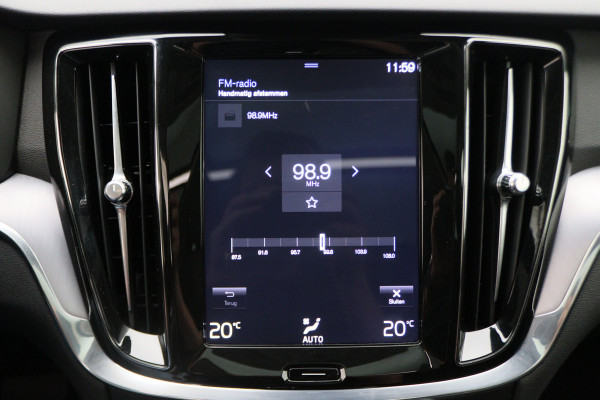 Volvo V60 2.0 T4 Momentum Pro