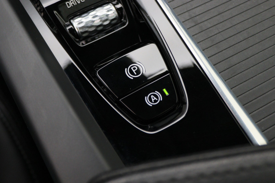 Volvo V60 2.0 T4 Momentum Pro