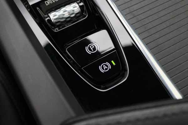 Volvo V60 2.0 T4 Momentum Pro