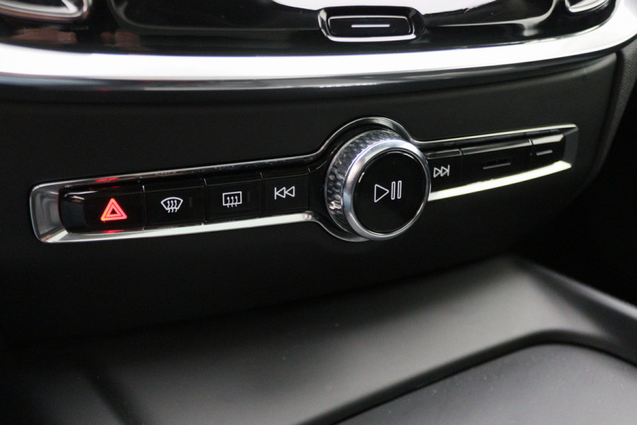 Volvo V60 2.0 T4 Momentum Pro