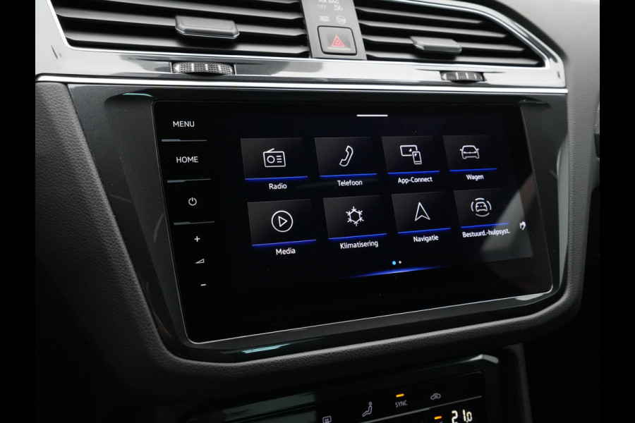 Volkswagen Tiguan 1.5 TSI 150pk DSG R-Line Business+ Panorama Navigatie Wegkl. trekhaak Camera 13