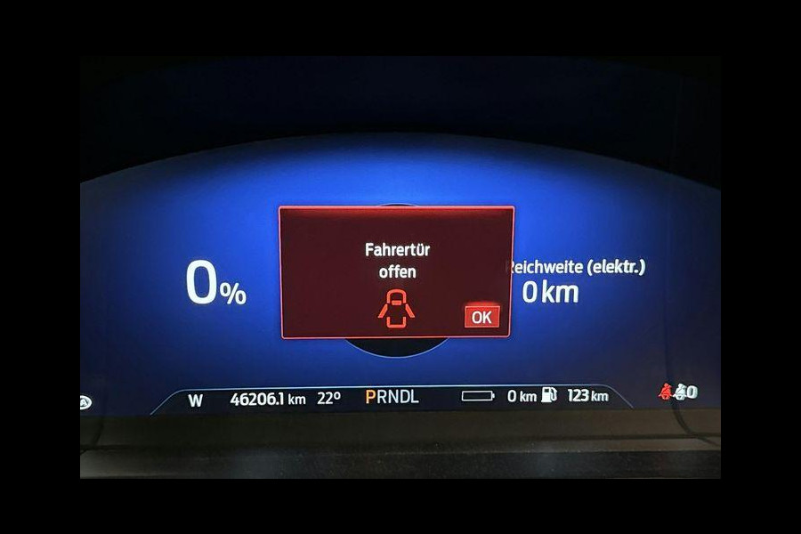 Ford Kuga 2.5 PHEV ST-Line X 225pk | Panoramadak | Driver Assistance Pack | Technology Pack | Wegklapbare Trekhaak | Winterpack | 1.500kg Trekgewicht