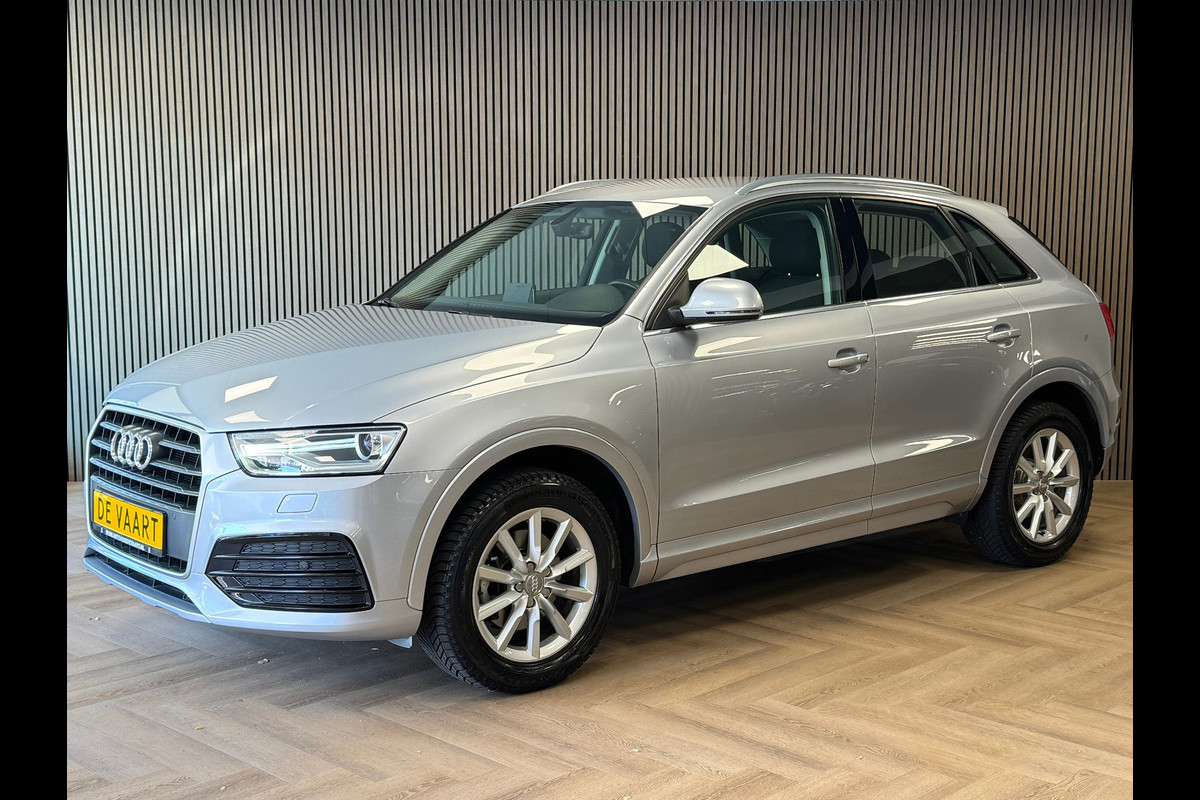 Audi Q3 1.4 TFSI CoD Sport CRUISE CONTROL AUTOMAAT AIRCO STOELVERWARMING DODEHOEKBEWAKING NAVI PARKEERSENSOREN Audi Q3 1.4 TFSI CoD Sport CRUISE CONTROL AUTOMAAT AIRCO STOELVERWARMING DODEHOEKBEWAKING NAVI PARKEERSENSOREN