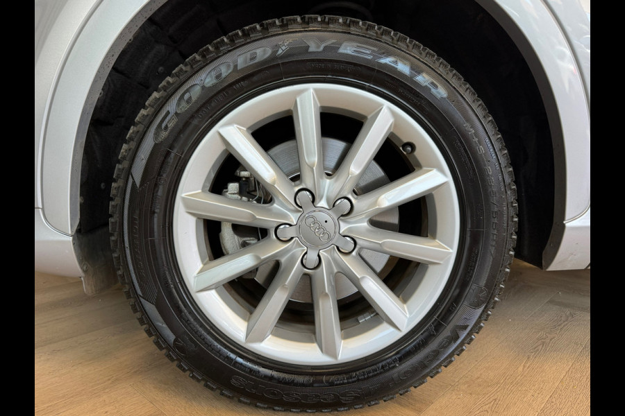 Audi Q3 1.4 TFSI CoD Sport CRUISE CONTROL AUTOMAAT AIRCO STOELVERWARMING DODEHOEKBEWAKING NAVI PARKEERSENSOREN
