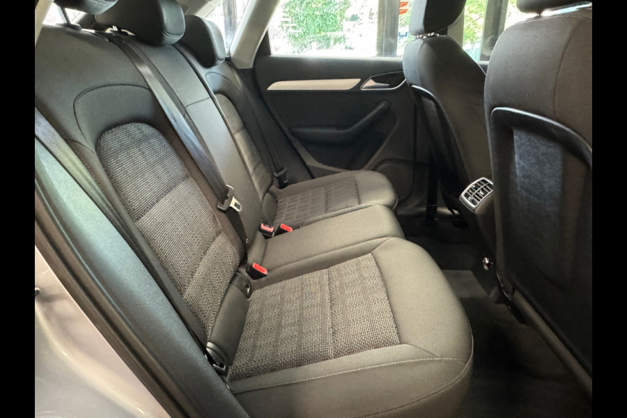 Audi Q3 1.4 TFSI CoD Sport CRUISE CONTROL AUTOMAAT AIRCO STOELVERWARMING DODEHOEKBEWAKING NAVI PARKEERSENSOREN