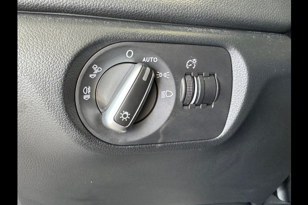 Audi Q3 1.4 TFSI CoD Sport CRUISE CONTROL AUTOMAAT AIRCO STOELVERWARMING DODEHOEKBEWAKING NAVI PARKEERSENSOREN