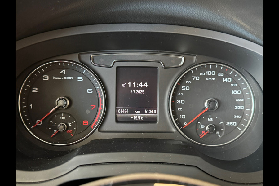 Audi Q3 1.4 TFSI CoD Sport CRUISE CONTROL AUTOMAAT AIRCO STOELVERWARMING DODEHOEKBEWAKING NAVI PARKEERSENSOREN