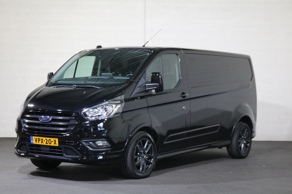 Ford Transit Custom 2.0 TDci L2 H1 Sport Airco Navigatie Camera 2.8T Trekhaak Ford Transit Custom 2.0 TDci L2 H1 Sport Airco Navigatie Camera 2.8T Trekhaak