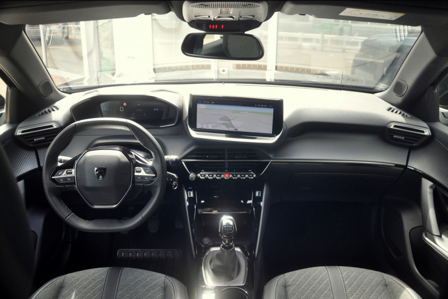 Peugeot 2008 1.2 PureTech 100 Allure | 360 Gr Camera | Navi | ACC | Zeer nette staat!