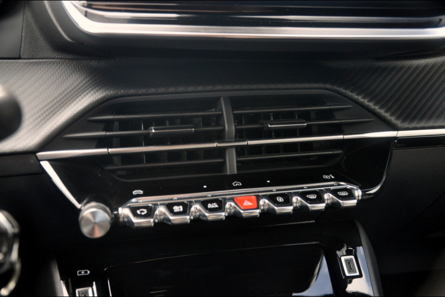 Peugeot 2008 1.2 PureTech 100 Allure | 360 Gr Camera | Navi | ACC | Zeer nette staat!