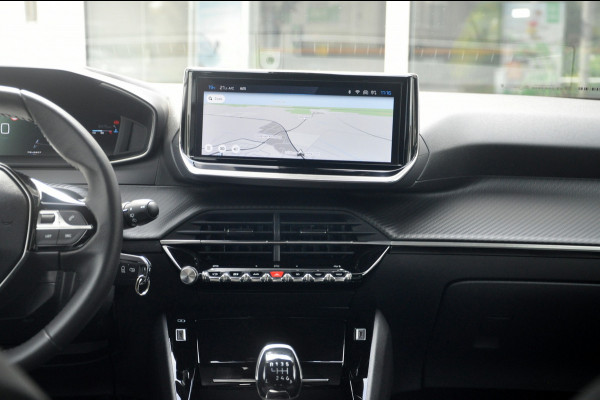 Peugeot 2008 1.2 PureTech 100 Allure | 360 Gr Camera | Navi | ACC | Zeer nette staat!