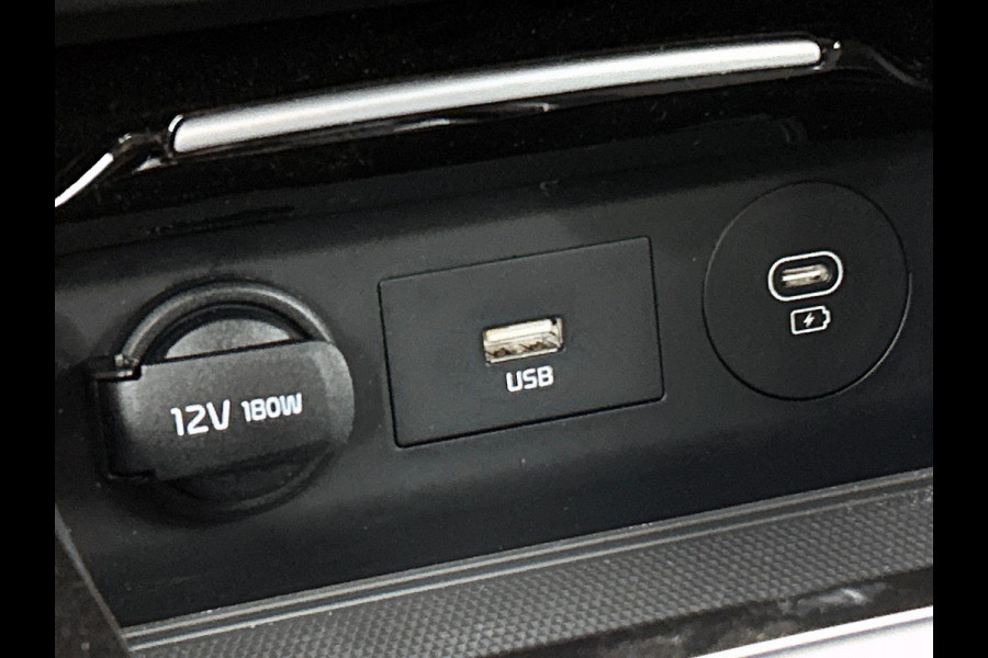 Kia Xceed 1.5 T-GDi Dynamic-line CAMERA LED CARPLAY