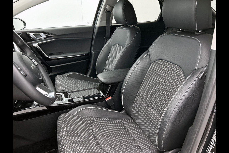 Kia Xceed 1.5 T-GDi Dynamic-line CAMERA LED CARPLAY
