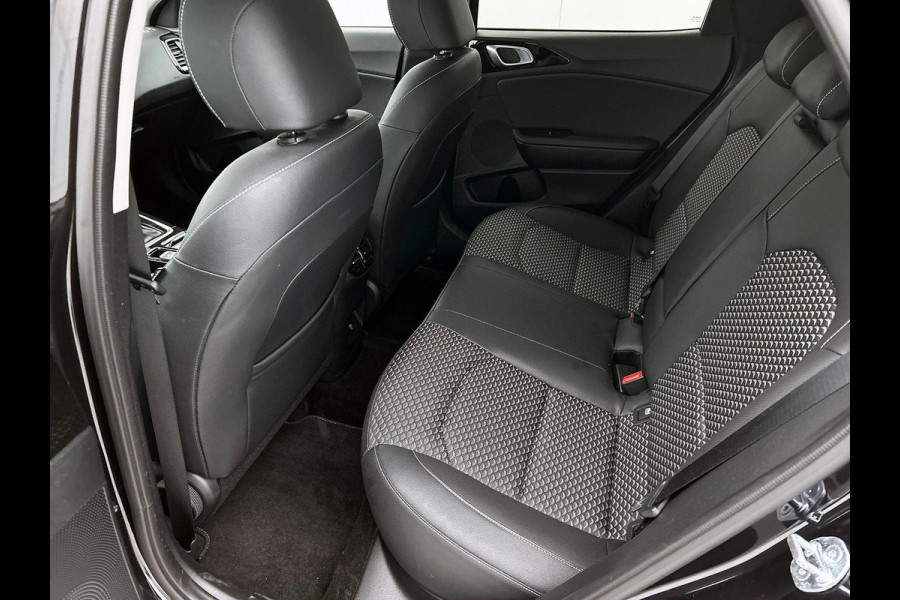 Kia Xceed 1.5 T-GDi Dynamic-line CAMERA LED CARPLAY