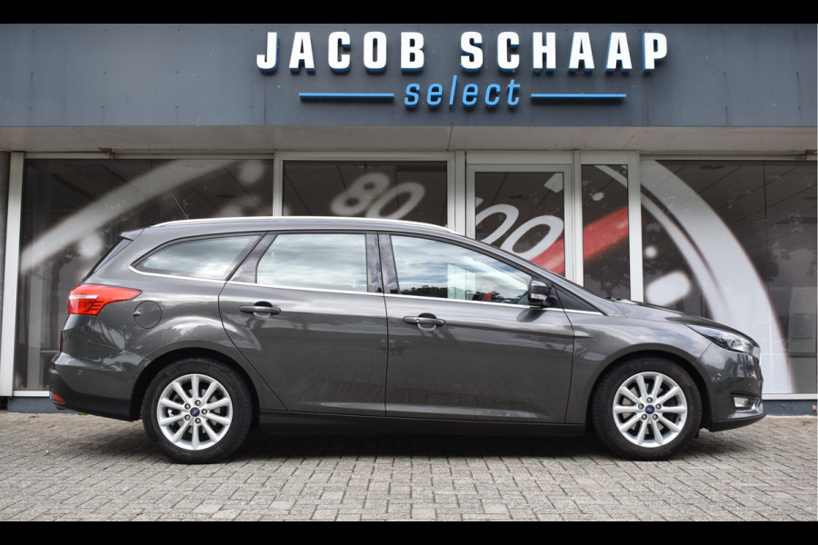 Ford Focus Wagon 1.5 150pk Titanium / Carplay / Navigatie / Keyless / PDC v+a / Trekhaak