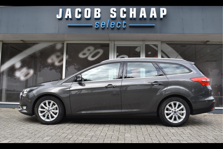 Ford Focus Wagon 1.5 150pk Titanium / Carplay / Navigatie / Keyless / PDC v+a / Trekhaak