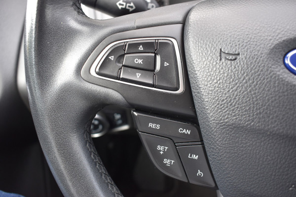 Ford Focus Wagon 1.5 150pk Titanium / Carplay / Navigatie / Keyless / PDC v+a / Trekhaak