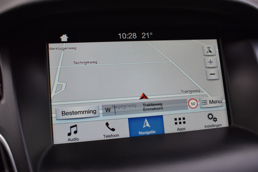 Ford Focus Wagon 1.5 150pk Titanium / Carplay / Navigatie / Keyless / PDC v+a / Trekhaak