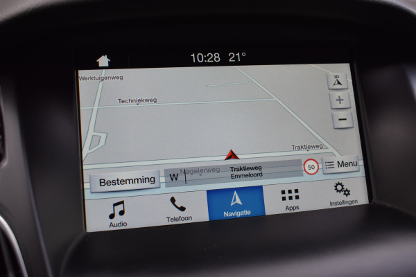 Ford Focus Wagon 1.5 150pk Titanium / Carplay / Navigatie / Keyless / PDC v+a / Trekhaak