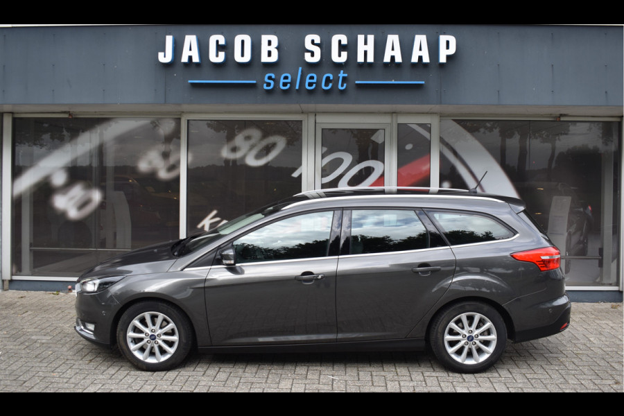 Ford Focus Wagon 1.5 150pk Titanium / Carplay / Navigatie / Keyless / PDC v+a / Trekhaak